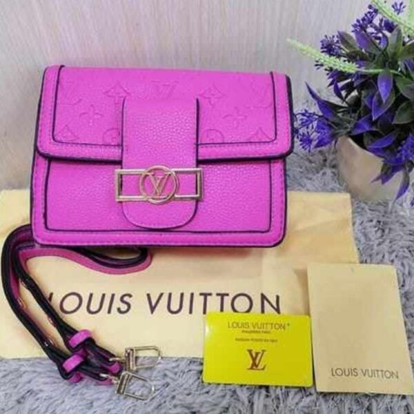 Bolso rosa LV